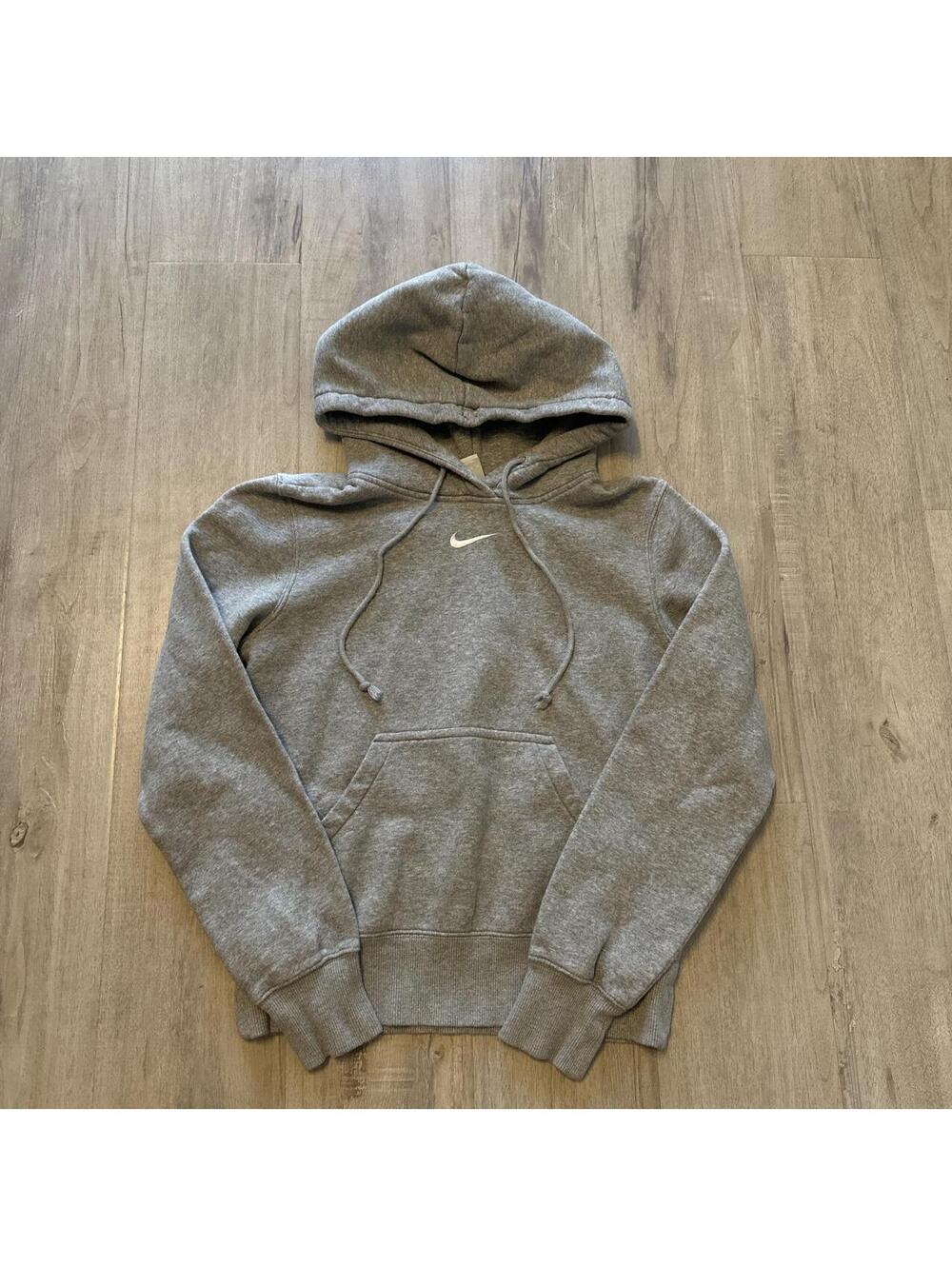Nike Women's Grey Hoody